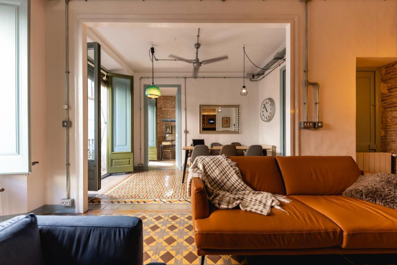Bravissimo Les Rajoles, Unique 3-Bedroom Apartment ชีโรนา ภายนอก รูปภาพ