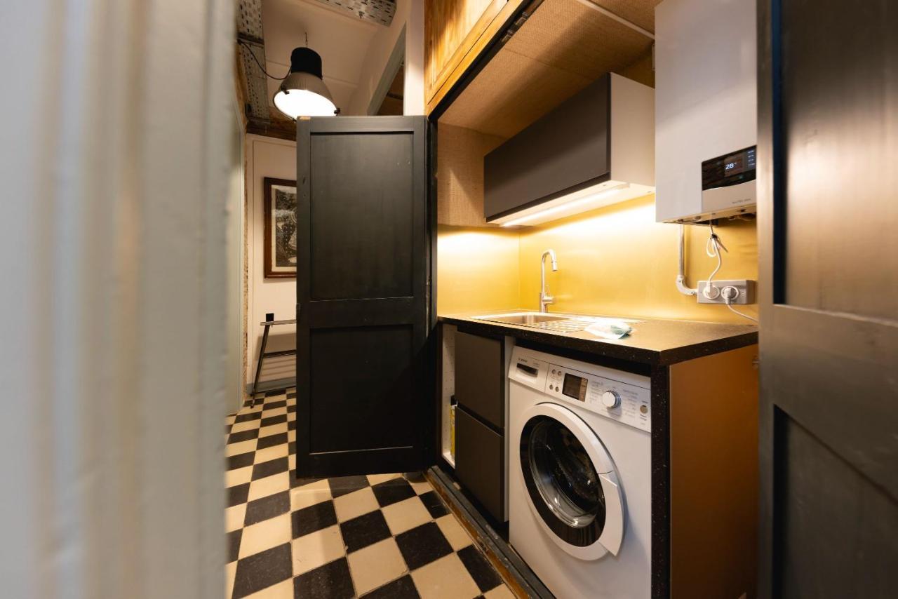 Bravissimo Les Rajoles, Unique 3-Bedroom Apartment ชีโรนา ภายนอก รูปภาพ