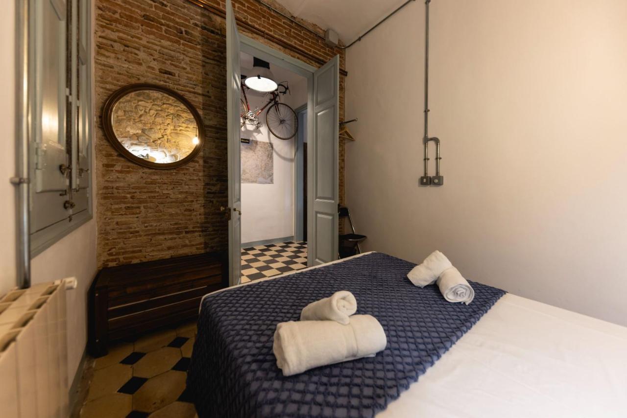 Bravissimo Les Rajoles, Unique 3-Bedroom Apartment ชีโรนา ภายนอก รูปภาพ